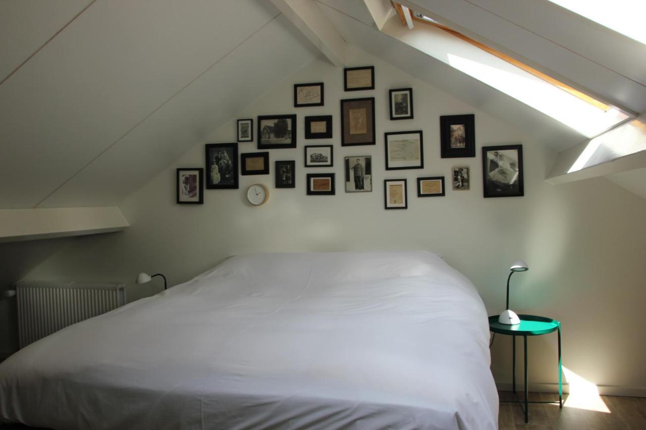 Familiehuis De Betuwe Met Prive Kunstgras Tennisbaan En Sauna Villa Erichem Esterno foto